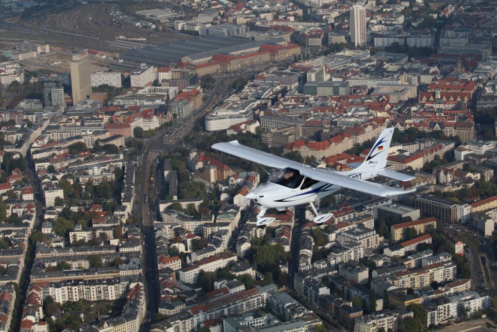 Rundflug über Leipzig und das Neuseenland